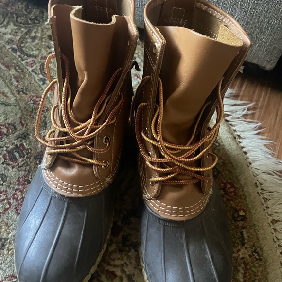 Size 9 LL Bean ankle duck boots - Picture 6 of 9